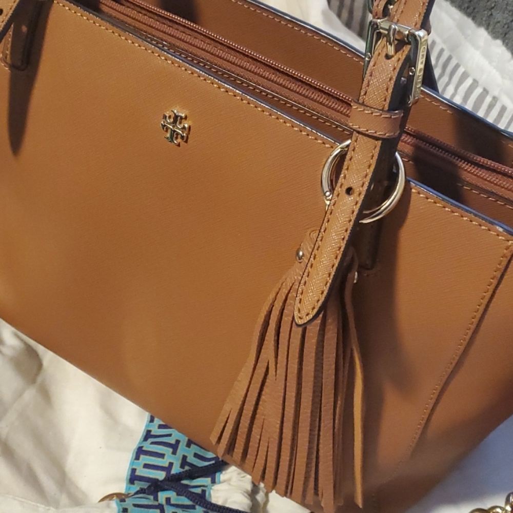 Tory burch purse - Picture 2 of 4